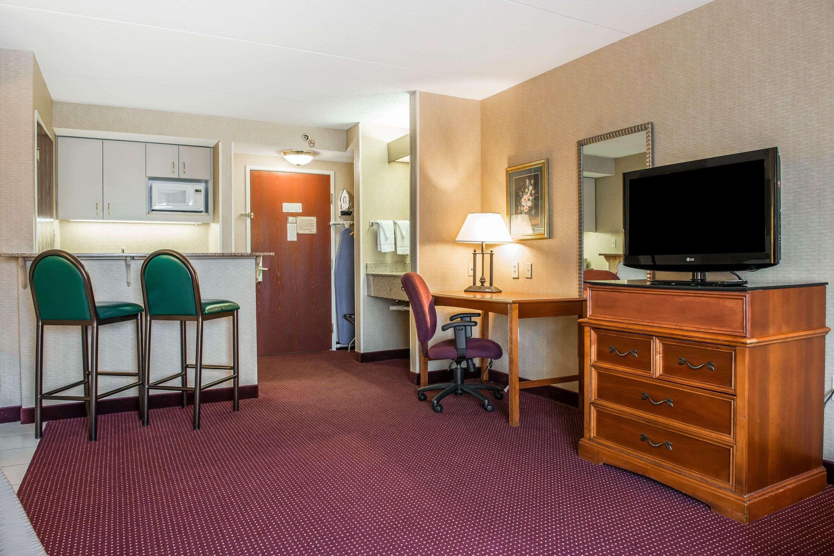 Comfort Inn Meadowlands Вашингтон Экстерьер фото